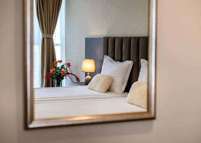 Cityscape Luxury Suites
