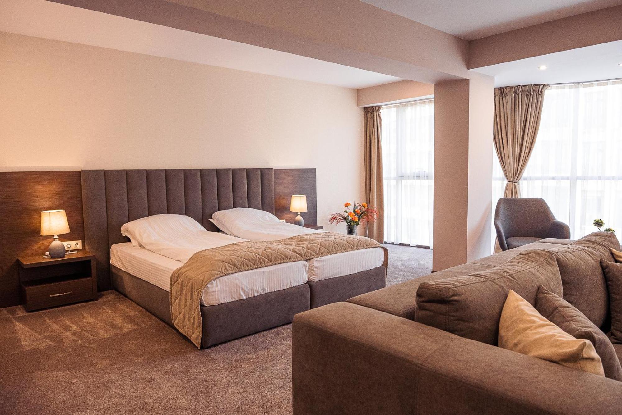 Cityscape Luxury Apartment Plowdiw